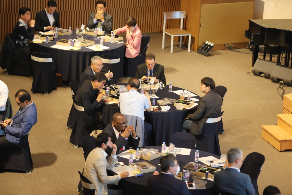 로잔 리더십 오찬 및 기자간담회 (22.5.4)